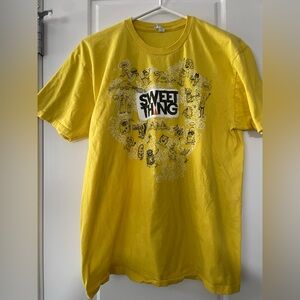 ✨ 3/$25 ✨ Sweet Thing Graphic Band Tee